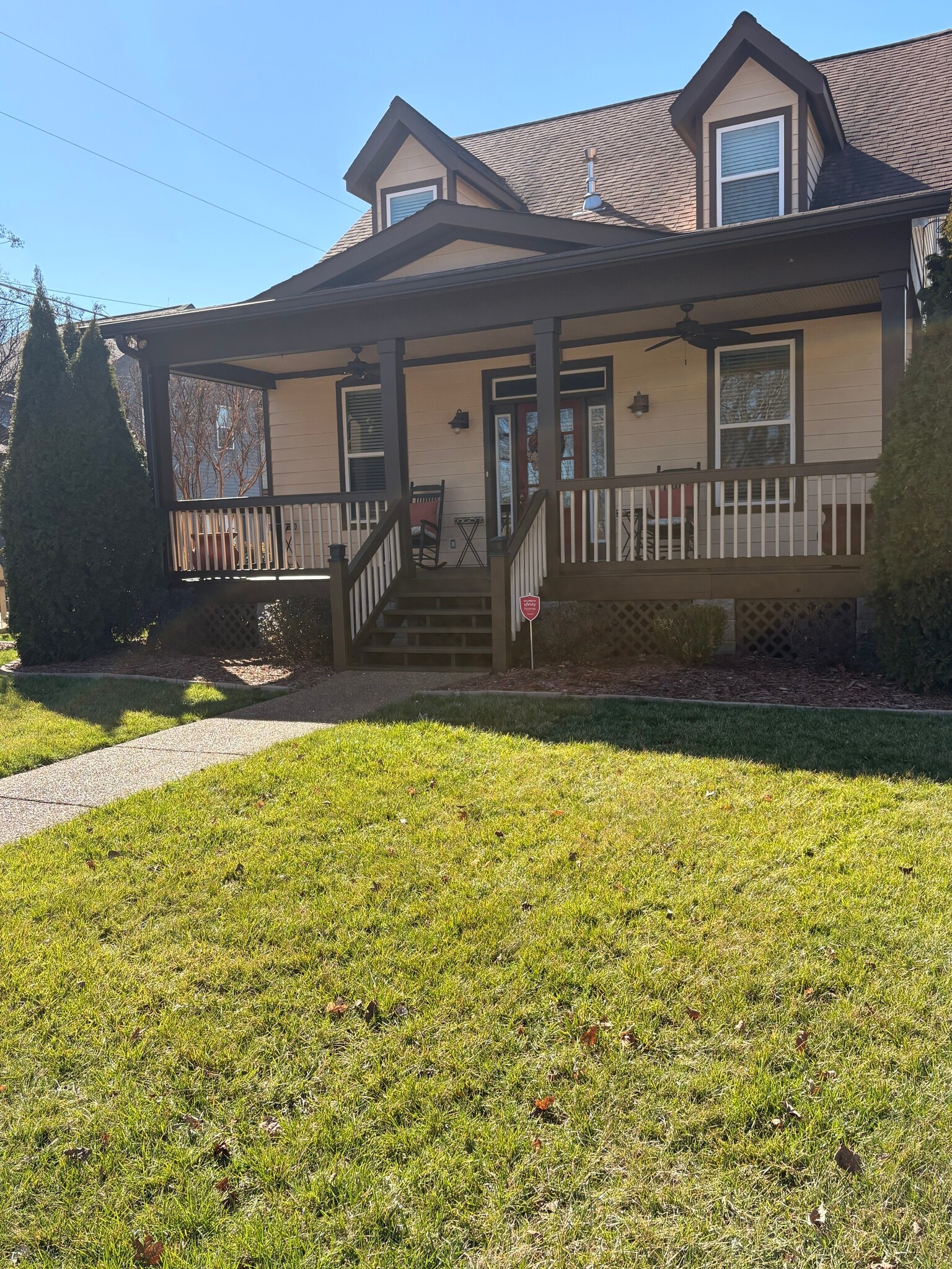 Building Photo - 361 9th Ave N