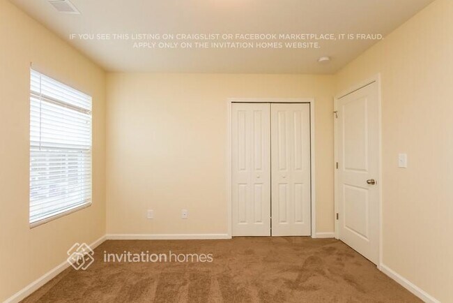 Building Photo - 124 Gilden Way