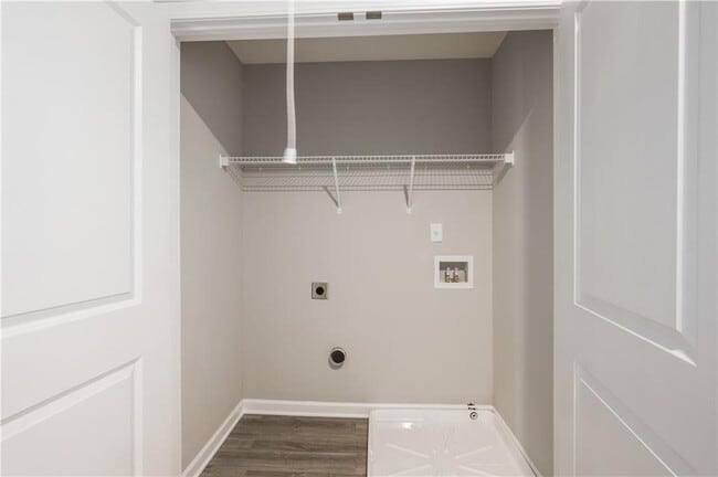 Building Photo - 2826 Laurel Ridge Cir