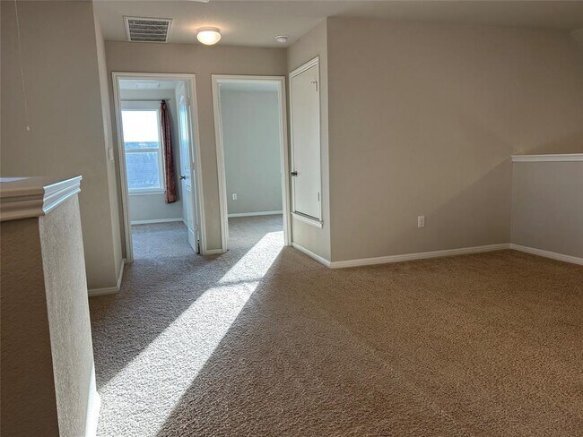 Building Photo - 2212 Baugh Rd