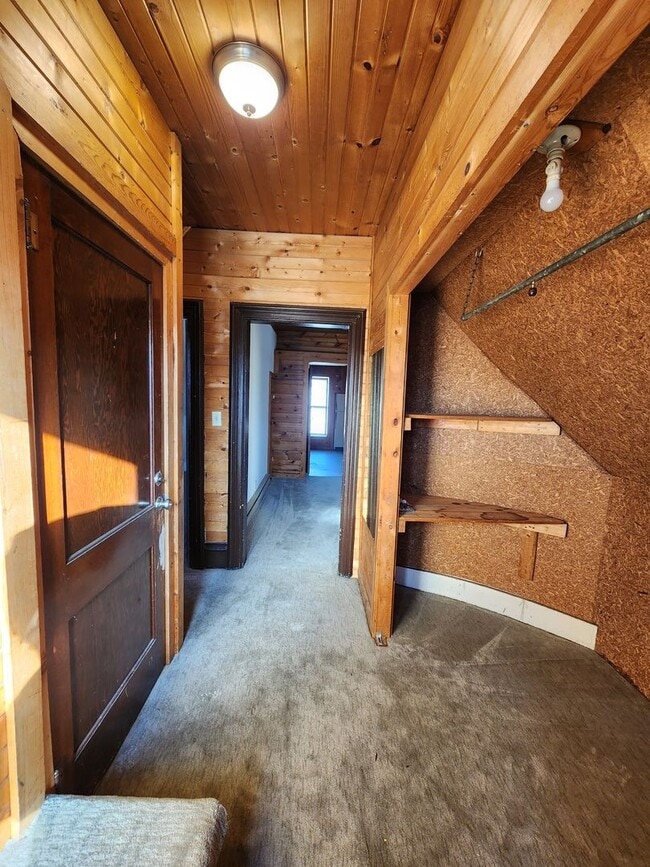 Building Photo - 705 E Montgomery St