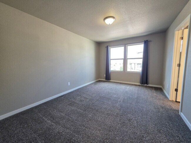 Building Photo - 9216 Timberlake Loop
