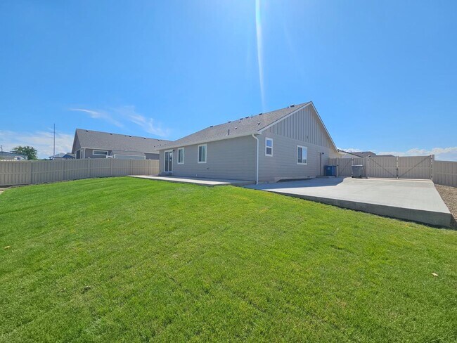 Building Photo - Brand New Home with RV Pad and Premium Fin...