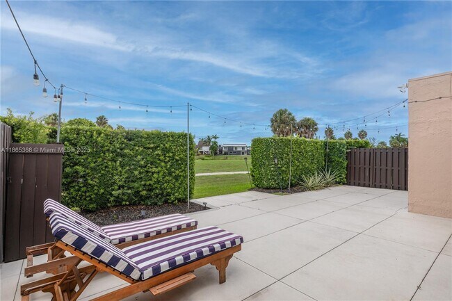 Building Photo - 7225 Coldstream Dr