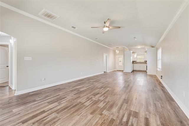 Building Photo - 625 Copenhavr St