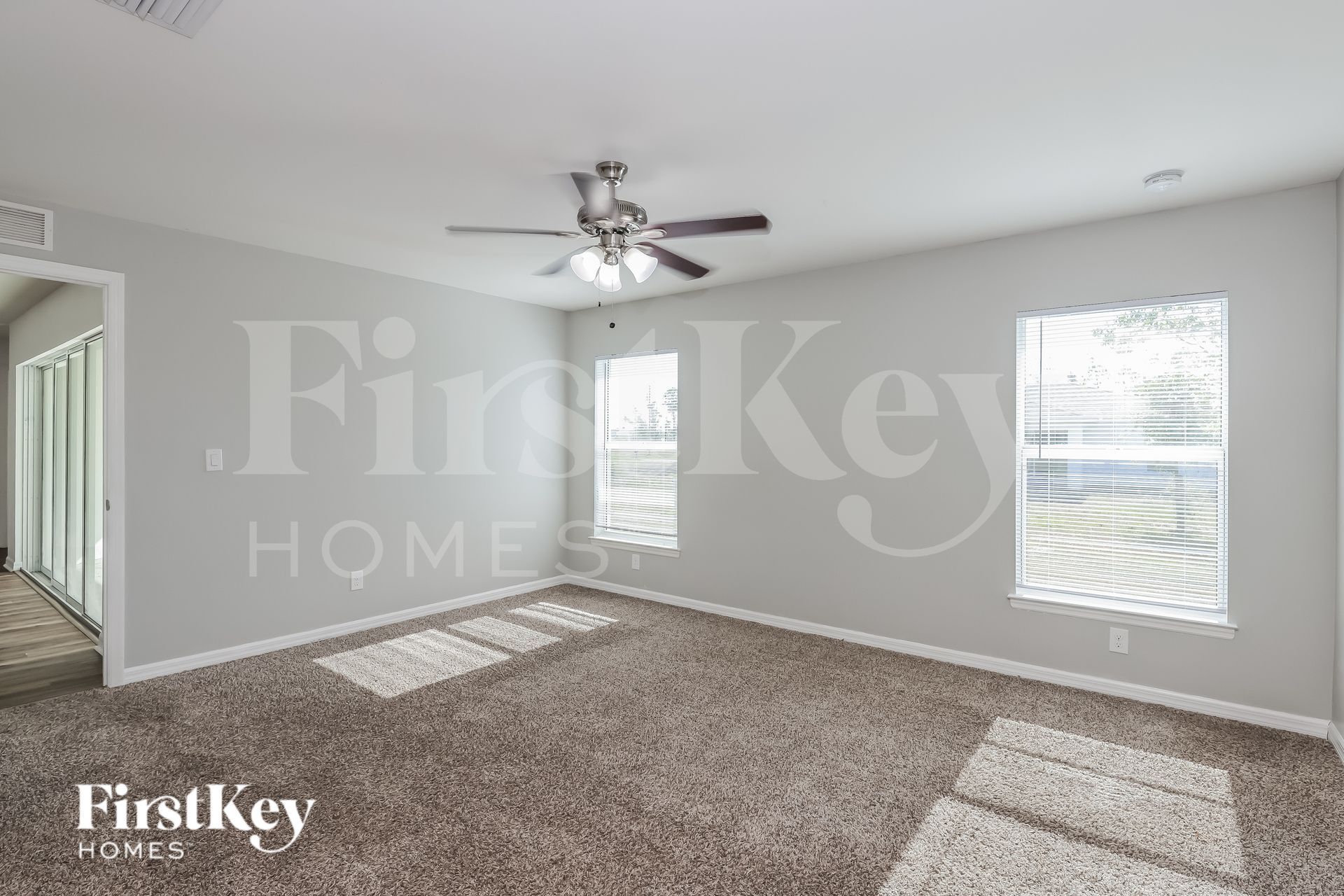 Building Photo - 2423 NW 19th Pl