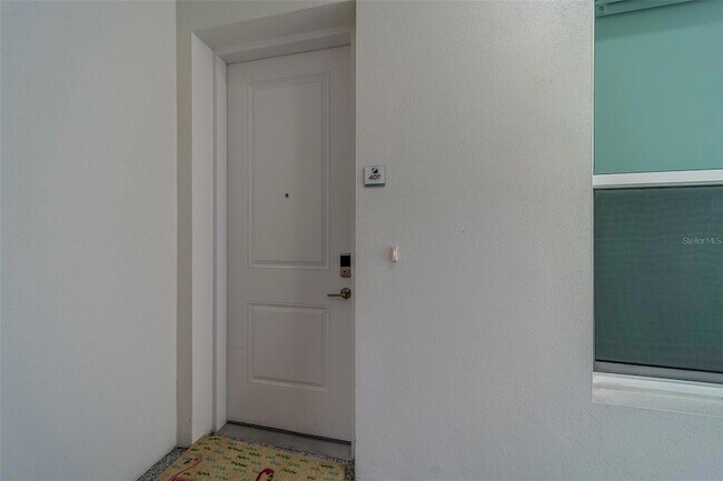 Building Photo - 400 150th Ave