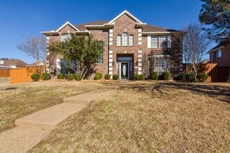 Building Photo - 8512 Mesa Verde Dr
