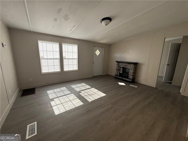 Building Photo - 3949 GA-254