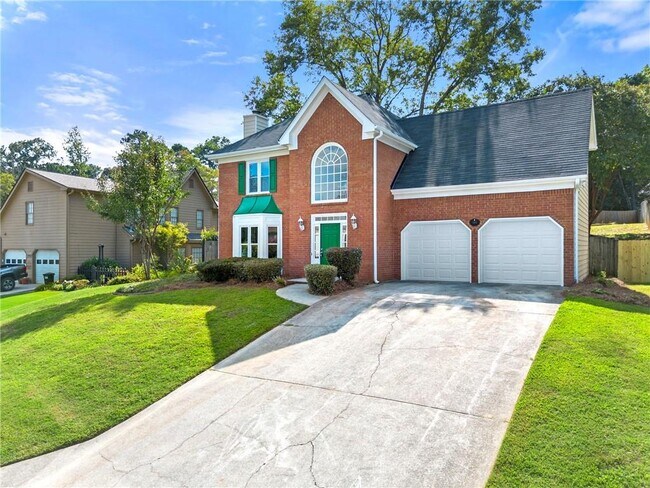 Building Photo - 1414 Justin Dr