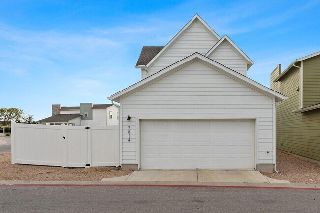 Building Photo - 7814 Wilfred Dr