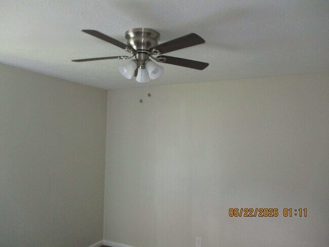 Building Photo - 1108 Duke Ln