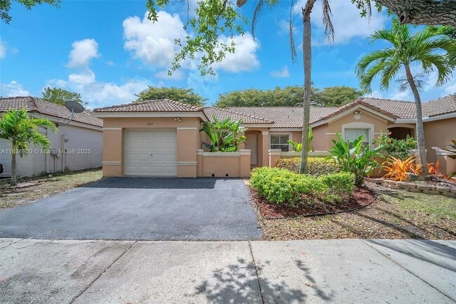 Building Photo - 1617 Zenith Way