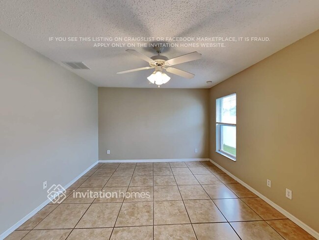 Building Photo - 453 Peace Ct
