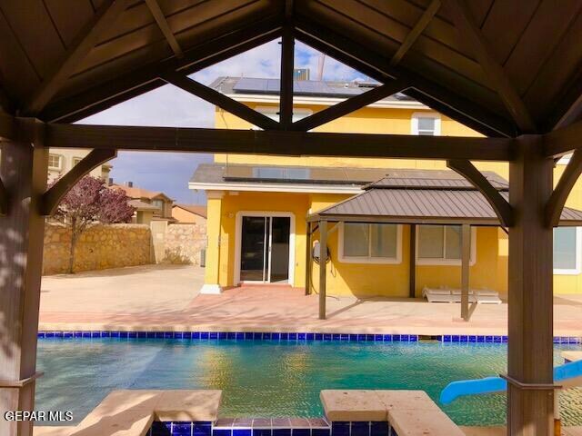 Building Photo - 13700 Paseo Rico Cir