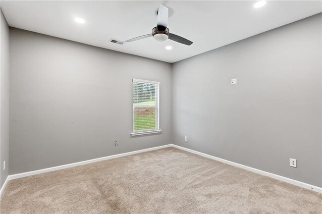 Building Photo - 256 Berkleigh Trails Dr