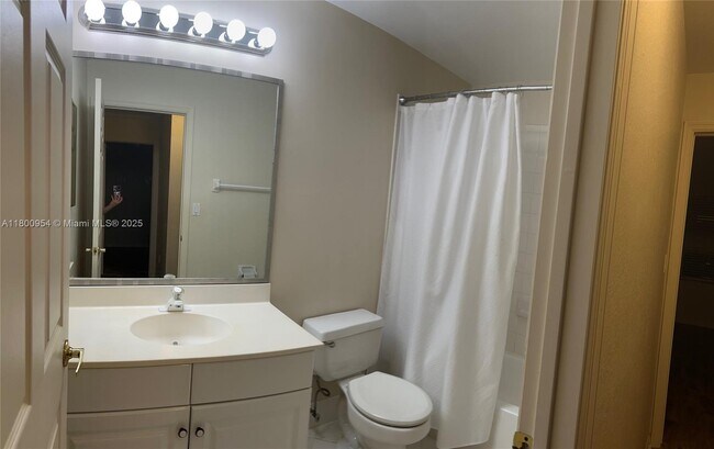 Building Photo - 4304 Diamond Row