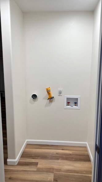 Building Photo - 636 Minnesota St