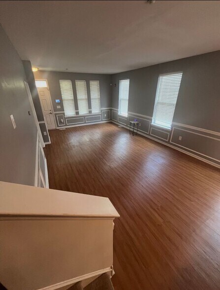 Building Photo - 288 23rd Ave