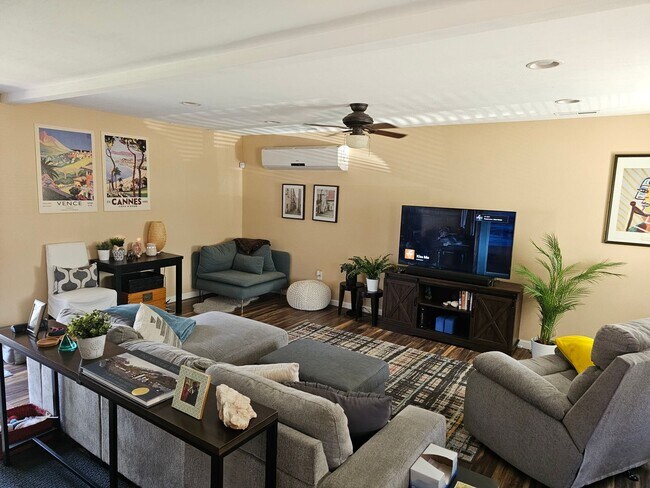 Building Photo - University Hills Charming Updated House 3 Bedrooms 1 Bath w/ Large Yard, Solar Panels & More