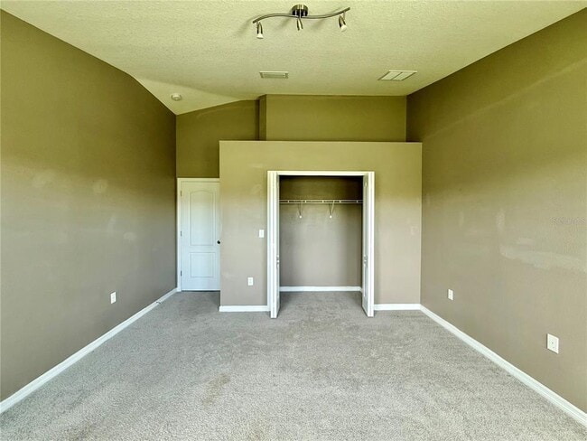 Building Photo - 7001 Interbay Blvd