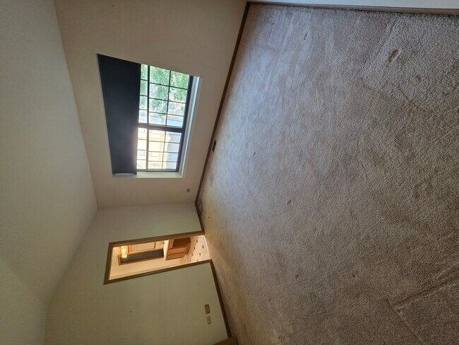 Building Photo - 4601 Olmstead Dr