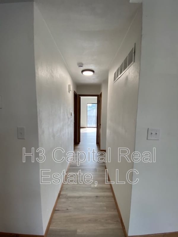Building Photo - 620 Ganim Dr