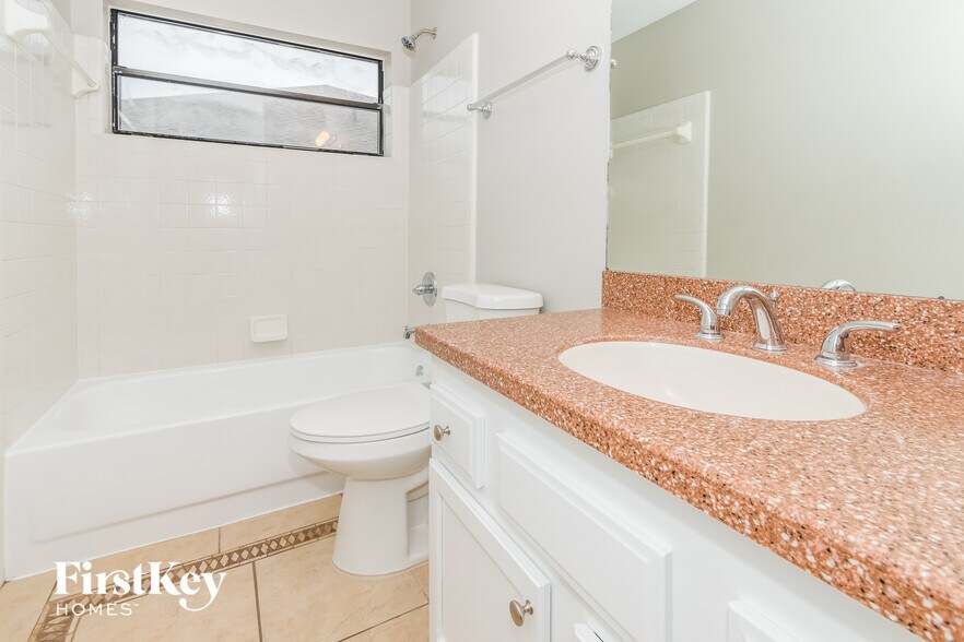 Building Photo - 8557 Granpaw Ct