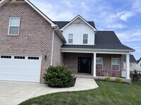 Building Photo - 557 Dexter Dr