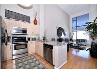 Building Photo - Exquisite Penthouse+Loft with Breathtaking...