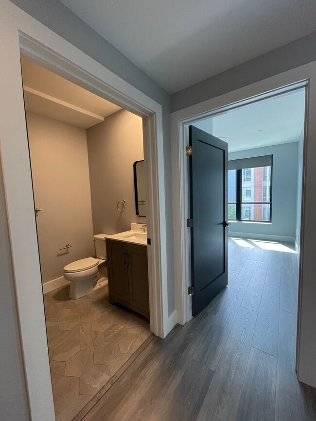 Building Photo - 365 Western Ave