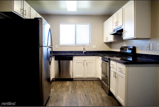 Building Photo - 1820 W 700 N