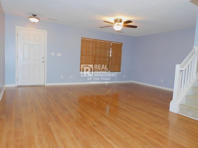 Building Photo - MOVE IN SPECIAL! Lovely End Unit 2BR/2.5BA...