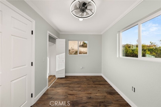 Building Photo - 7785 Vineyard Ave