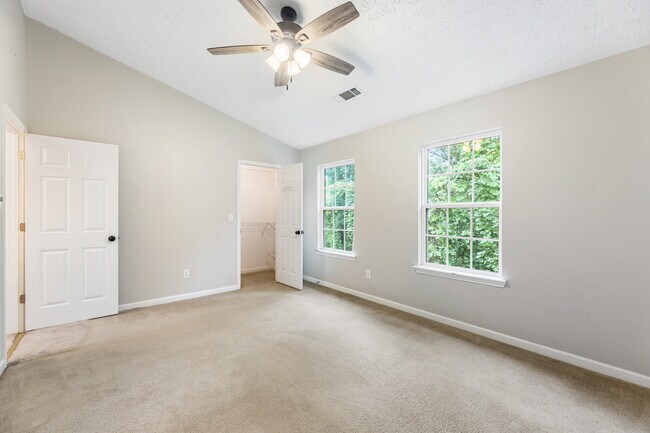 Building Photo - 46 Timber Ridge Dr