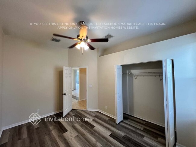 Building Photo - 4514 SW Calloway St