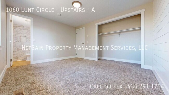 Building Photo - 1060 Lunt Cir