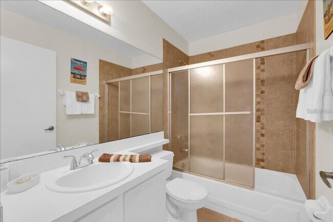 Building Photo - Davenport Home