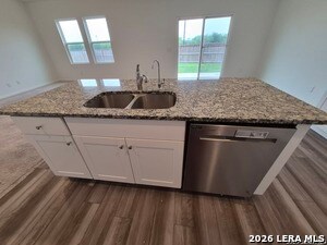 Building Photo - 5924 Pearl Mdw