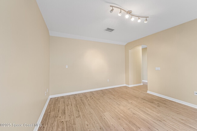 Building Photo - 524 McGuire Blvd