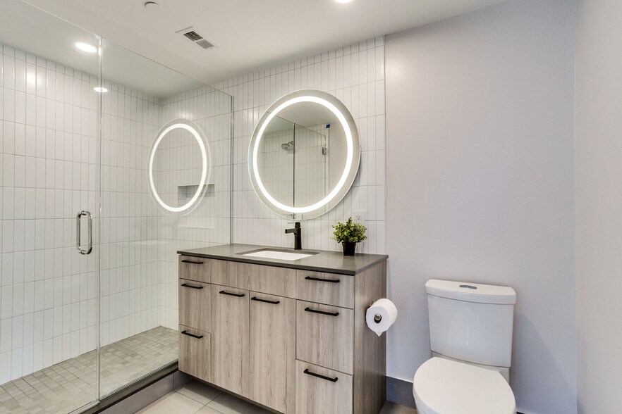 Building Photo - 1716 14th St NW