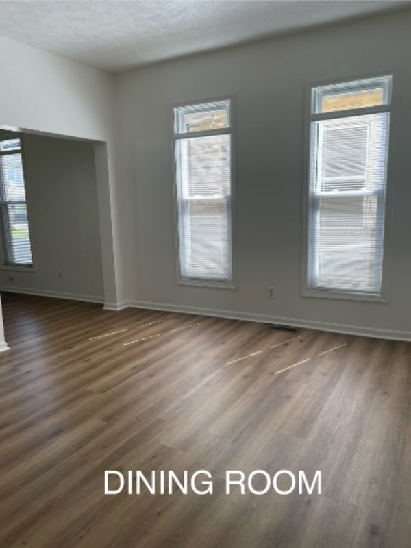 Building Photo - 219 E 13th St