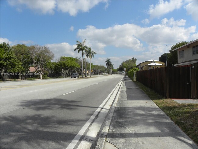 Building Photo - 15690 SW 82nd Cir Ln