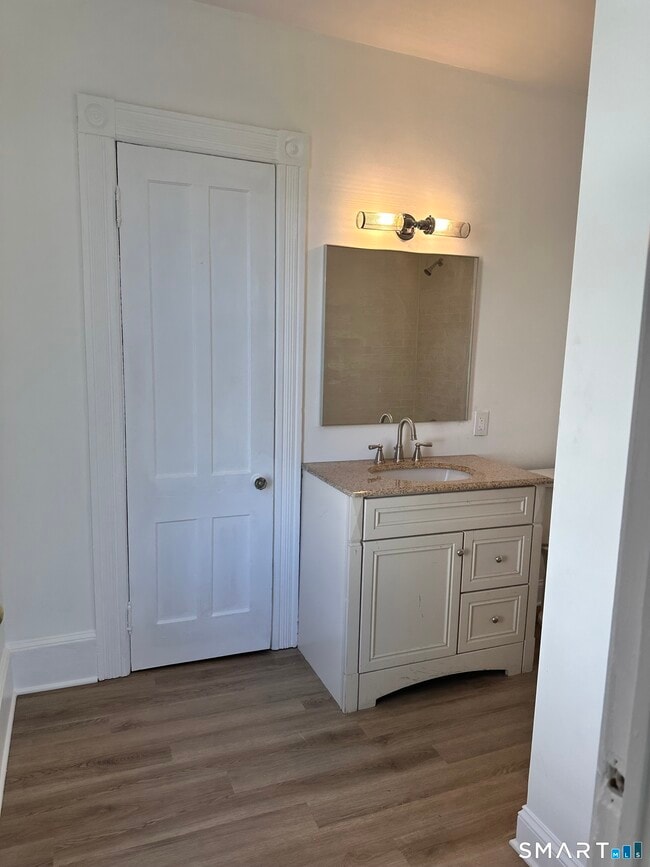 Building Photo - 42 1st St