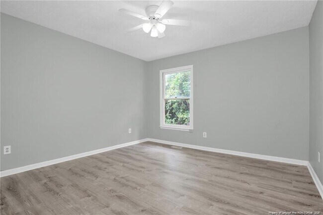 Building Photo - 5613 Monks Walk Ct