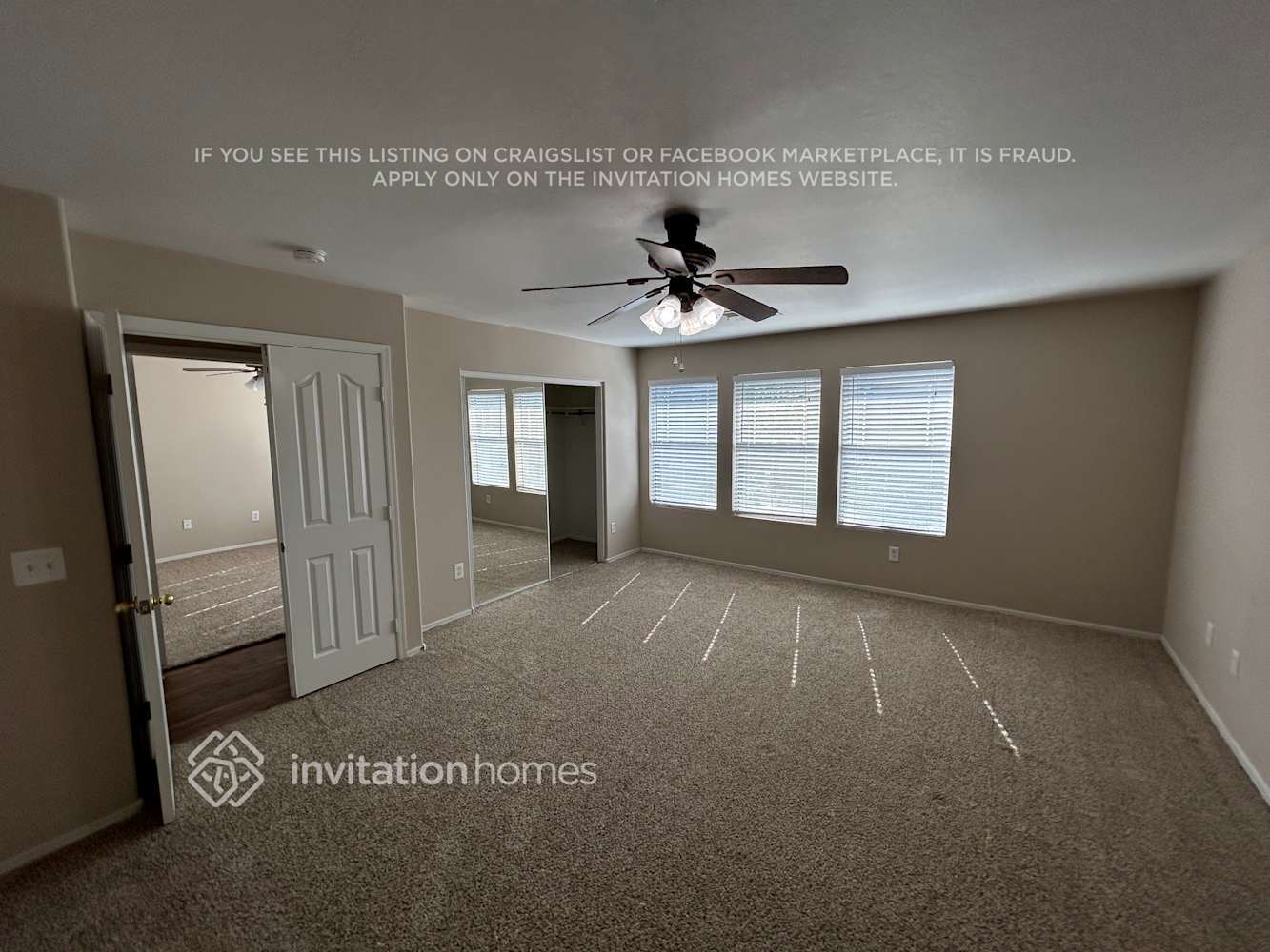 Building Photo - 7005 S 39th Dr