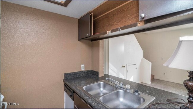 Building Photo - 6302 N 64th Dr