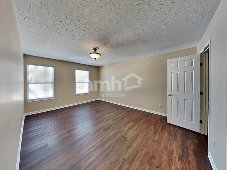 Building Photo - 6540 Black Forest Ct