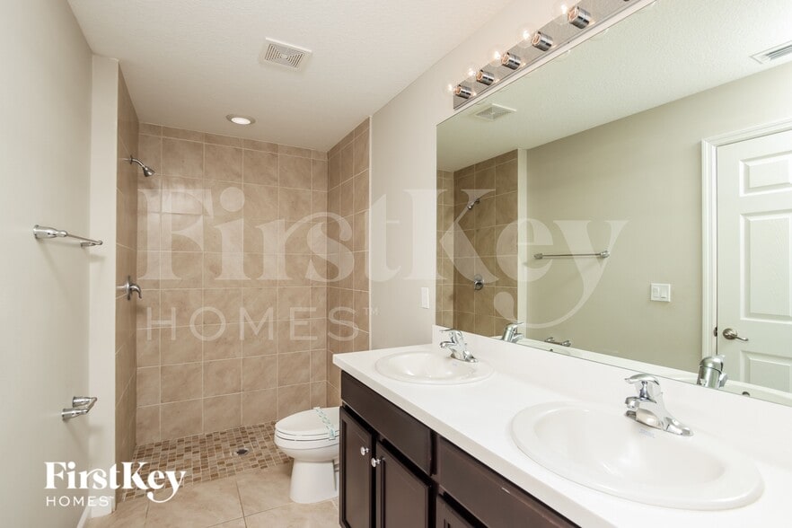 Building Photo - 1643 Talavera St SE