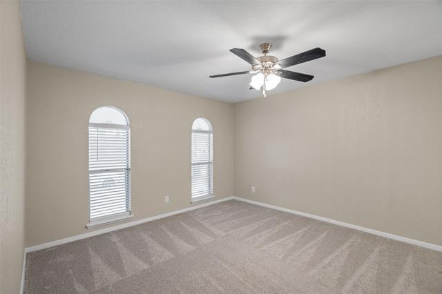 Building Photo - 313 Thistle Dr